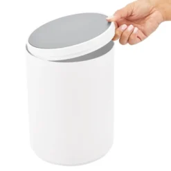 MDesign Round Swing Trash Can Garbage Bin 4 MDesign Round Swing Trash Can Garbage Bin -Bathroom Products Store GUEST a45391a9 4e59 483a 9186 f7dacd1cfcaf