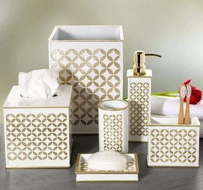 Creative Scents Diamond Lattice White and Gold Wastebasket Creative Scents Diamond Lattice White And Gold Wastebasket -Bathroom Products Store GUEST a601971a 8b6c 492f 94d8 3dbac334d5fb 1