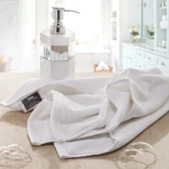 Creative Scents Fingertip Terry Towels Set Of 4 - White -Bathroom Products Store GUEST d0ae17fe 8dba 4b50 b3d7 952119d27cb6