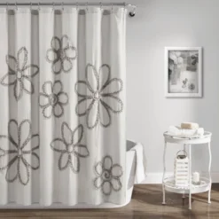 Single Ruffle Flower Shower Curtain - Lush Décor -Bathroom Products Store GUEST d1cc2373 7776 435e bcb6 2904a7d15296