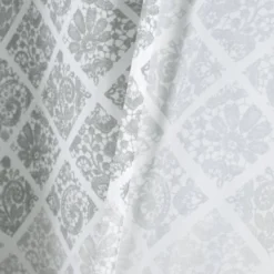 72"x72" Medallion Ombre Shower Curtain - Lush Décor -Bathroom Products Store GUEST e95e684f 352a 41e1 a54e 89afc3738a1e